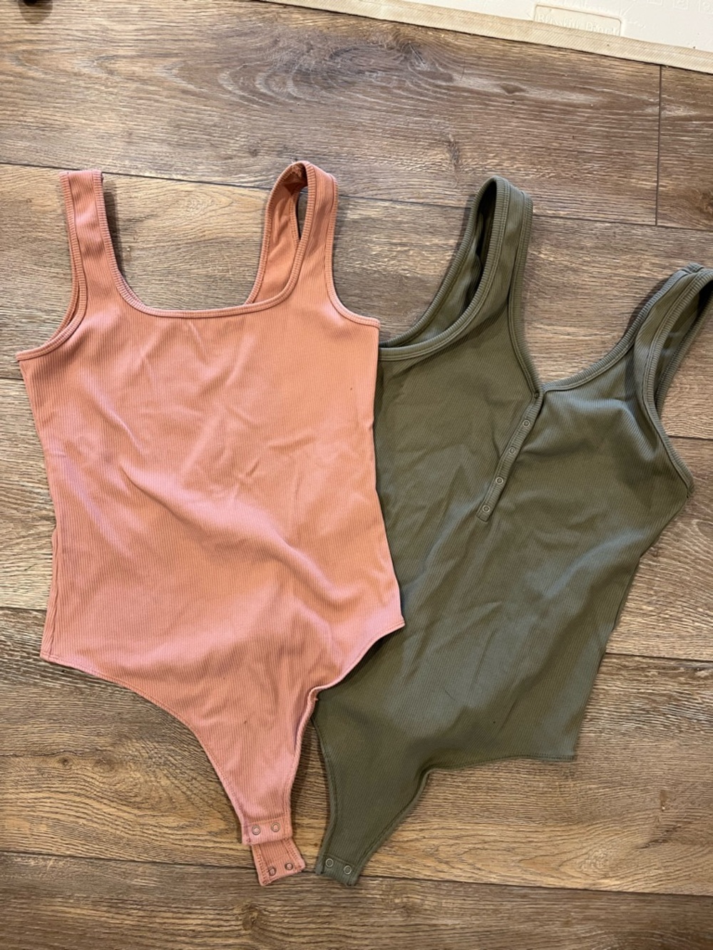 Abercrombie & Fitch Lot Of 2 Sz L Ribbed Tank Bodysuits Olive Green Pink Rose